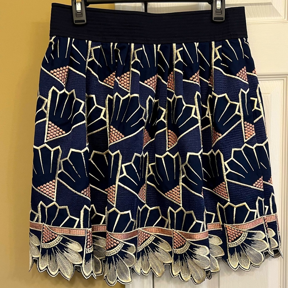 Lauren Moffatt Elegant Navy, Pink embroidered Gorgeous Skirt excellent condition